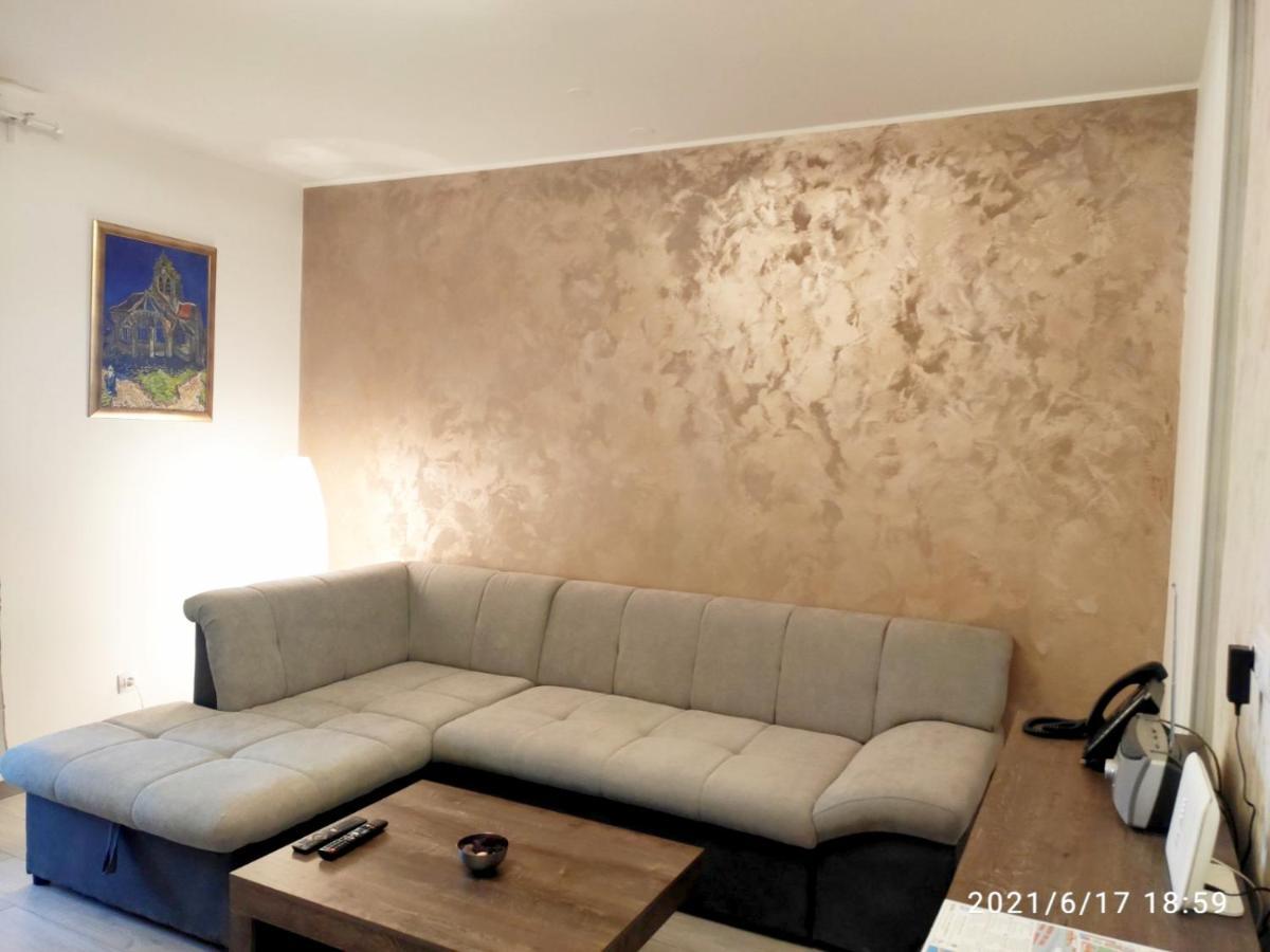 Apartment Nevera Rijeka Bagian luar foto