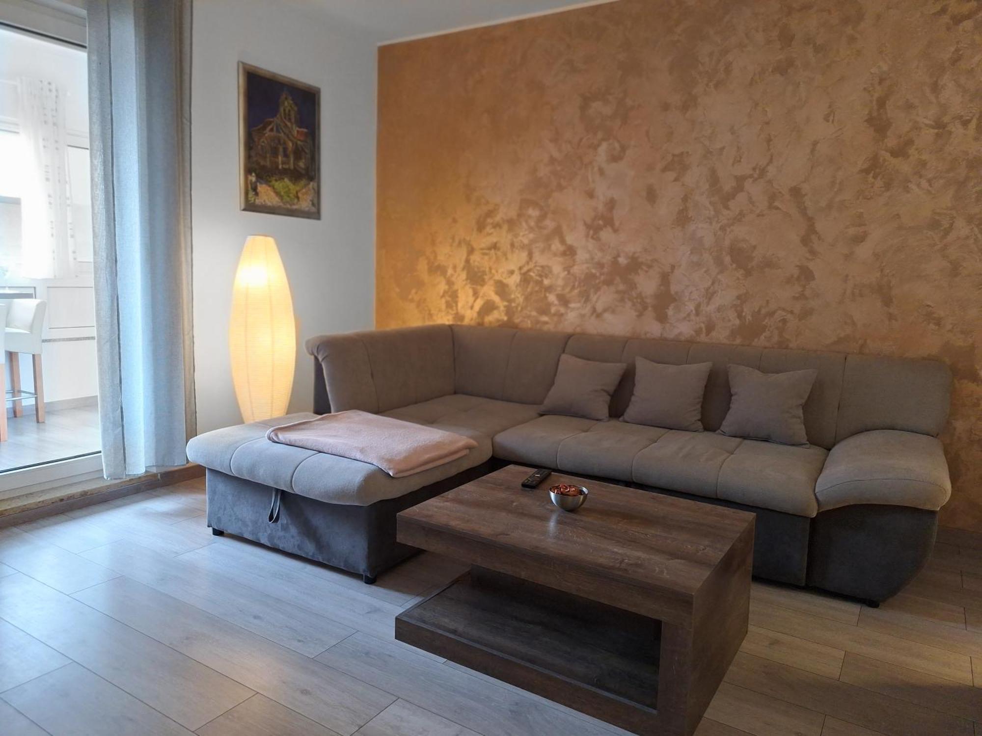Apartment Nevera Rijeka Bagian luar foto